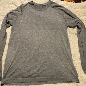 lululemon athletica Metal Vent Tech Tee